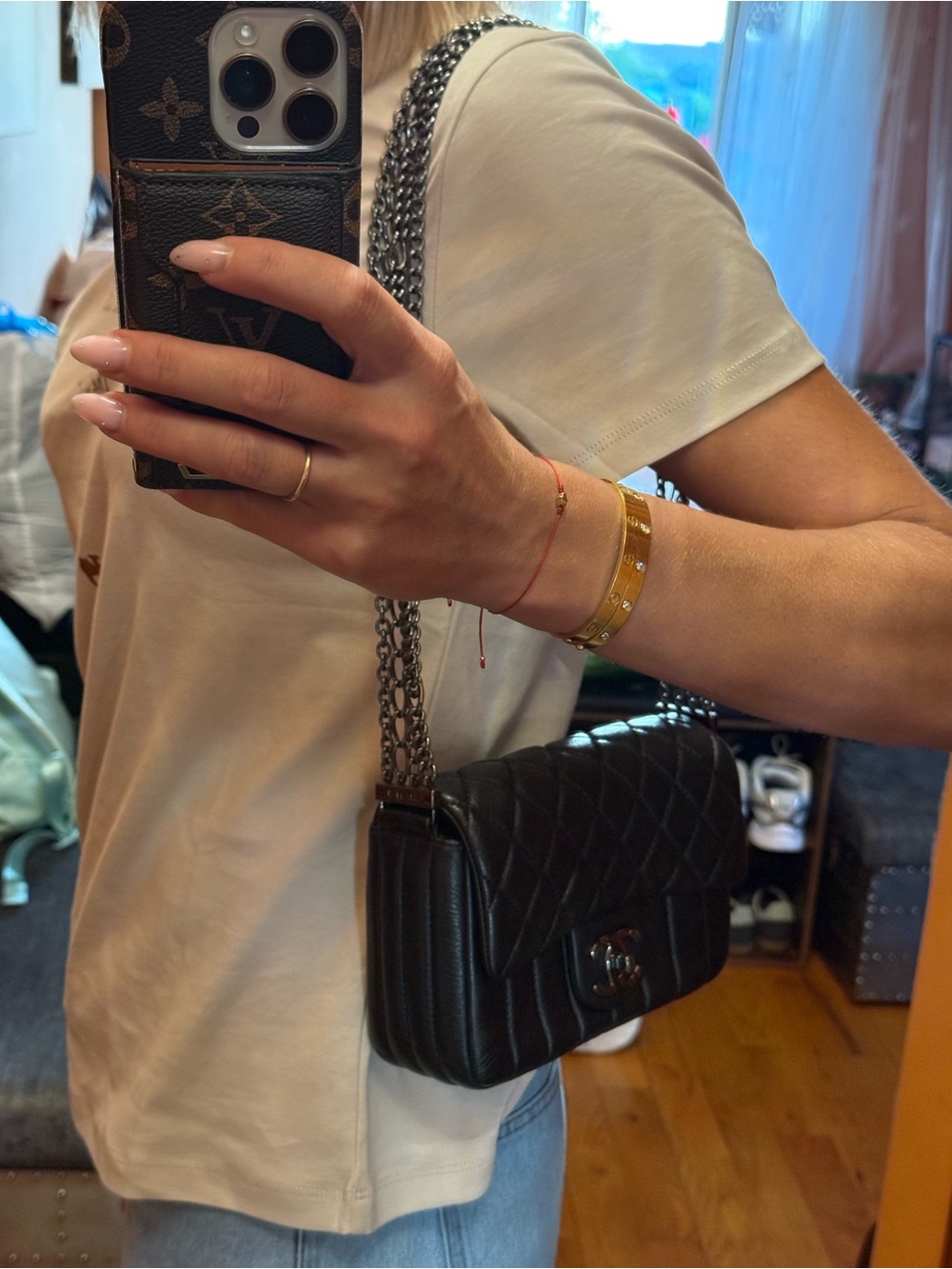 Designer-inspired Black Quilted Leather Chain Bag - Picture 9 of 9
